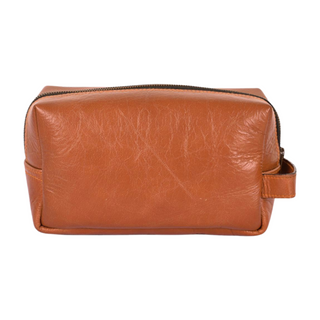 Clara Toiletry Bag - Large, front side, toiletry bag, toiletries bag, men's toiletries bag, ments toletry bag leather, genuine leather, handmade bag, liamandlana.com