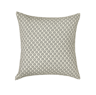 Callista Pillow 22" x 22"