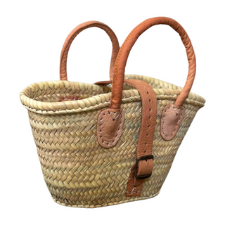 Tiny Market Purse, side angle, purses, straw bag, basket bag, french market basket bag, market bag, woven bag, woven purse, luxury bag, handmade bag, fashion, summer bag, liamandlana.com 