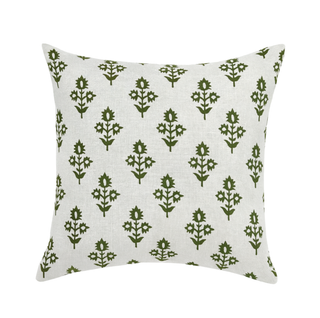 Nadia Pillow 22" x 22"