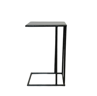 Meadow C-Table, front side, accent table, living room table, sofa table, c shaped, metal, black, sustainable, liamandlana.com 